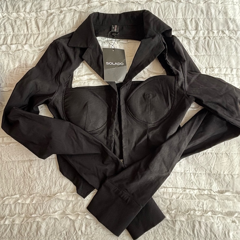 Solado Women's Black Button Down Shirt